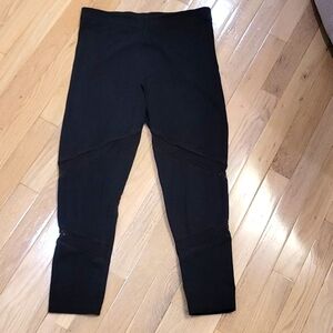Pink Victoria Secret leggings.  Size M